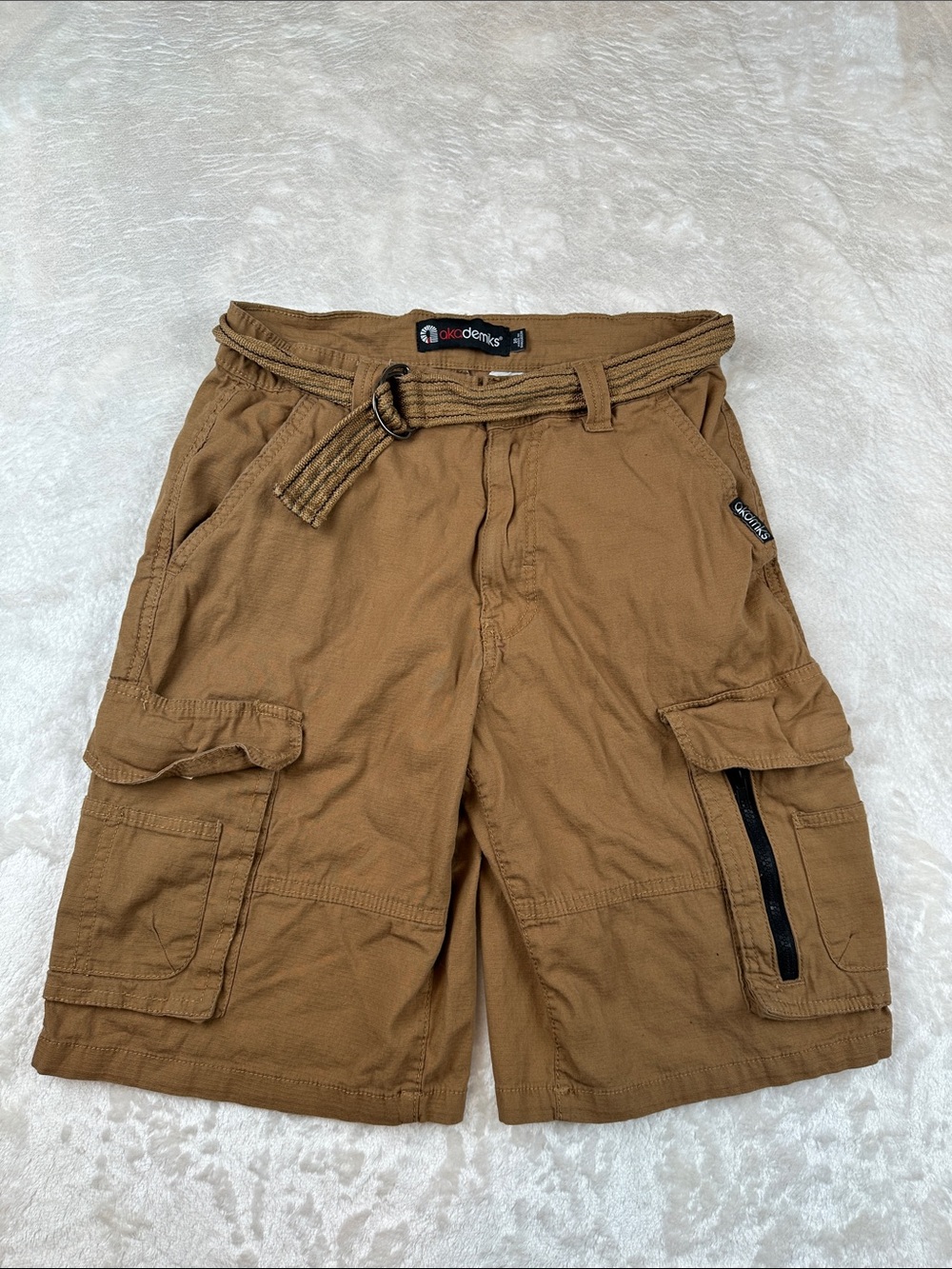 Akademiks Men's Brown/Tan Cargo Shorts with Woven Belt